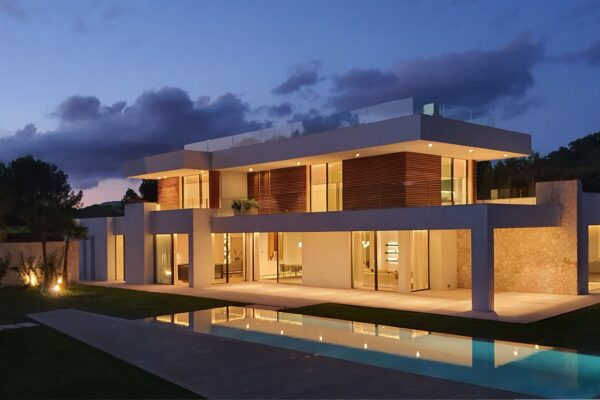 Luxury villa in Santa Ponsa, Mallorca, by Tarragona Höhne Architects.